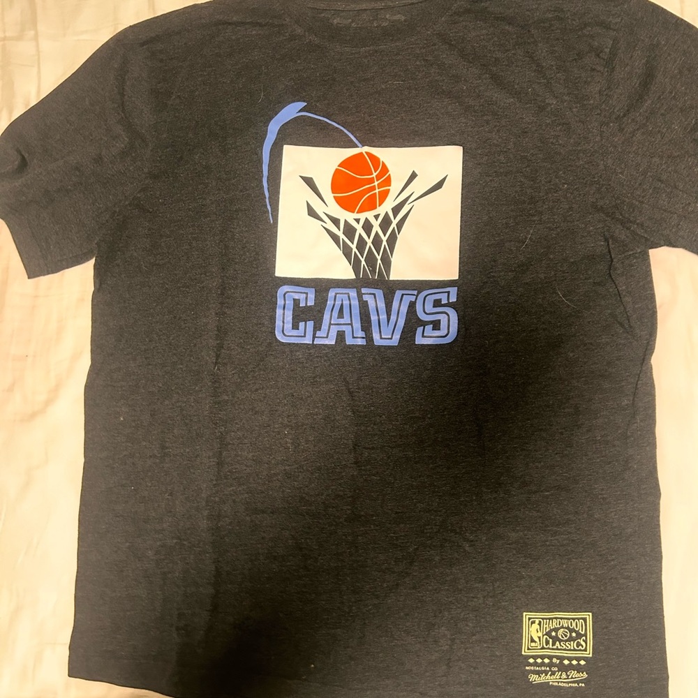 Mitchell & Ness CAVS Charcoal T-Shirt